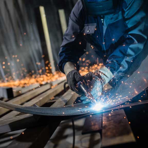 sheet-metal-worker
